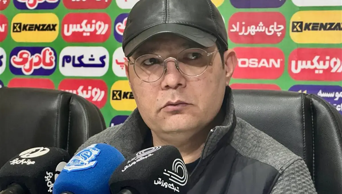 محمد ربیعی: پنالتی تراکتور دیده نشد | از حضور هواداران در بازی بدون تماشاگر متعجبم محمد ربیعی: پنالتی تراکتور دیده نشد | از حضور هواداران در بازی بدون تماشاگر متعجبم