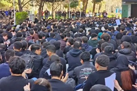 ارسال پیامک‌ اخطار انضباطی برای برخی دانشجویان