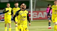 ببینید| گل اول سپاهان به استقلال خوزستان توسط آرش رضاوند