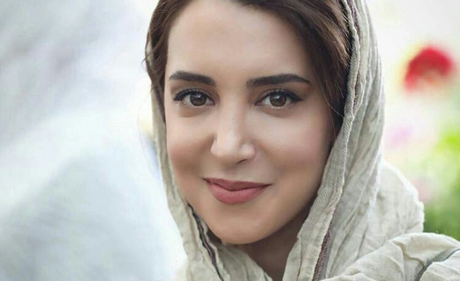 عکس| سحر جعفری جوزانی در کنار مادر آمریکایی اش «کَکِل جیمز»؛ سال ۹۴