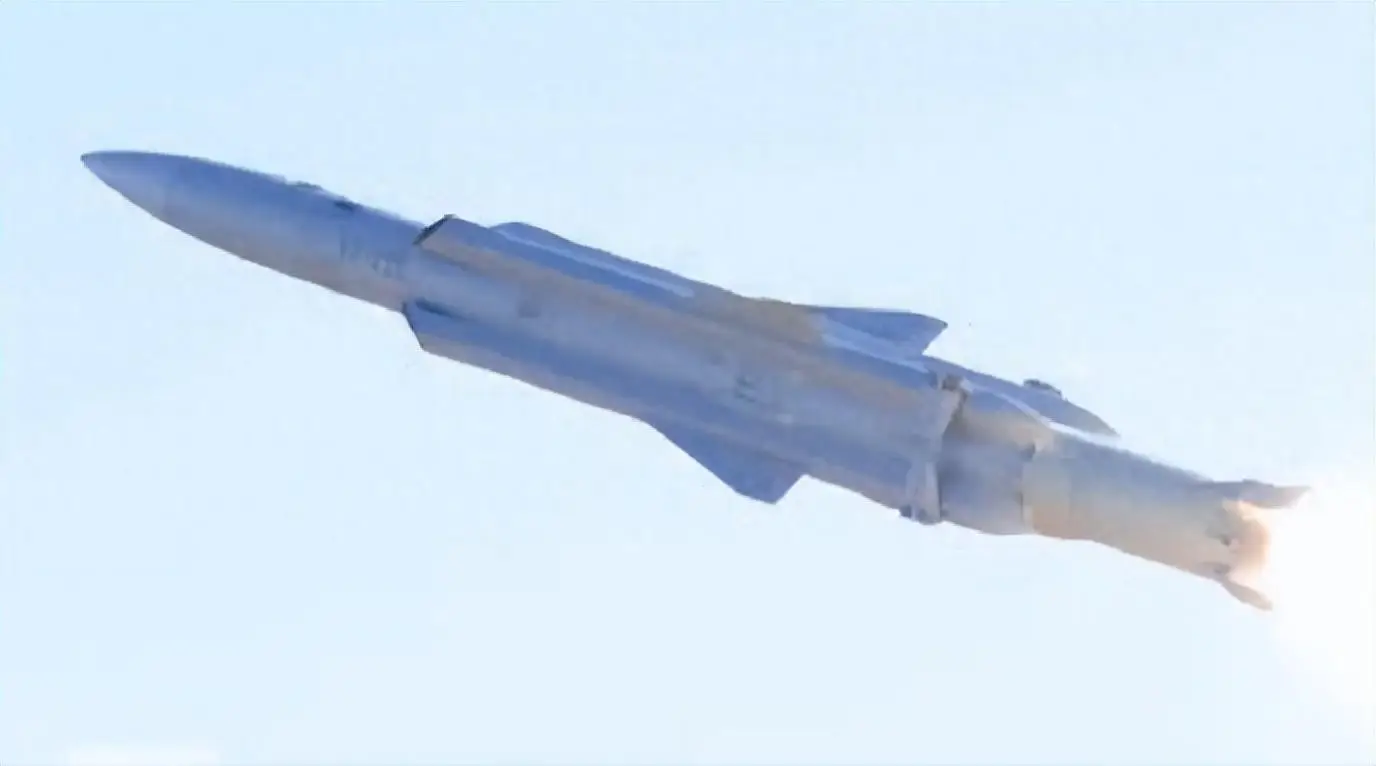 موشک ضد کشتی CM-302 موشک ضد کشتی CM-302