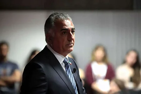 ببینید| تناقض در حرف های گذشته رضا پهلوی و رفتار امروز او