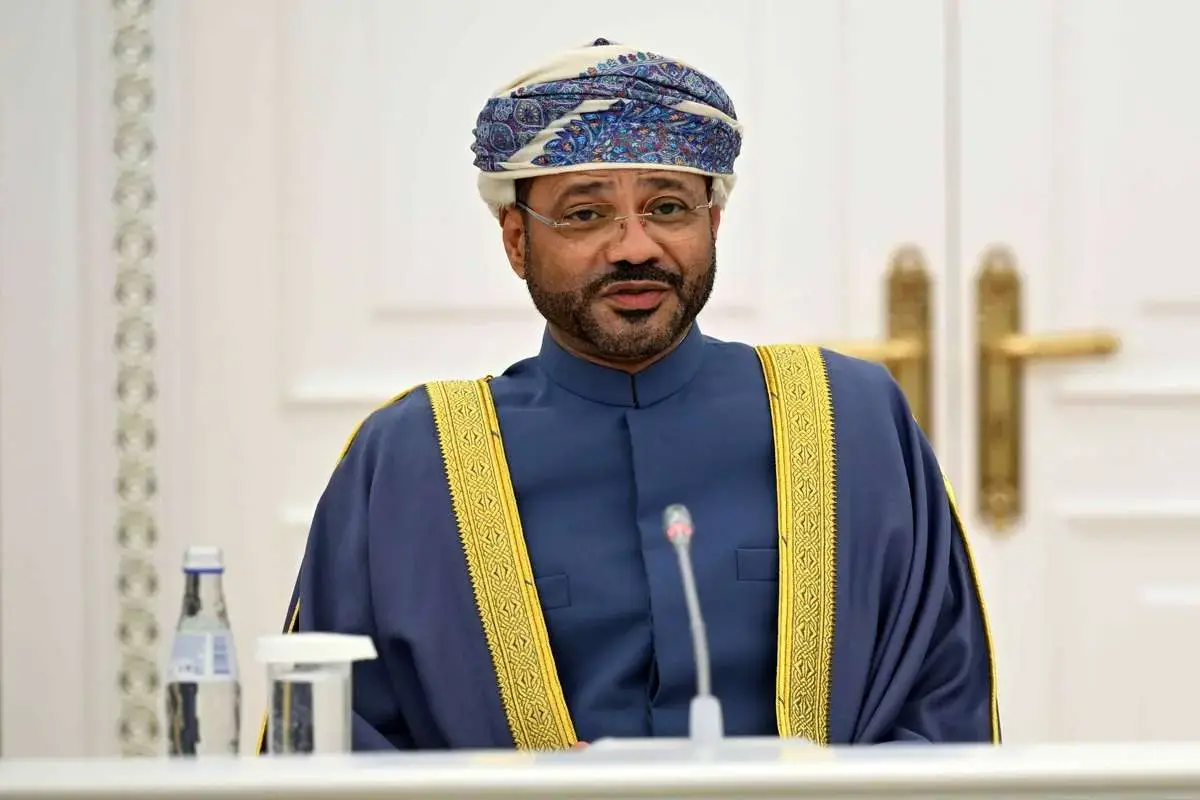 وزیر خارجه عمان: مذاکره‌کنندگان آمریکایی و ایرانی برای وقفه‌ای کوتاه جلسه را متوقف کرده‌اند