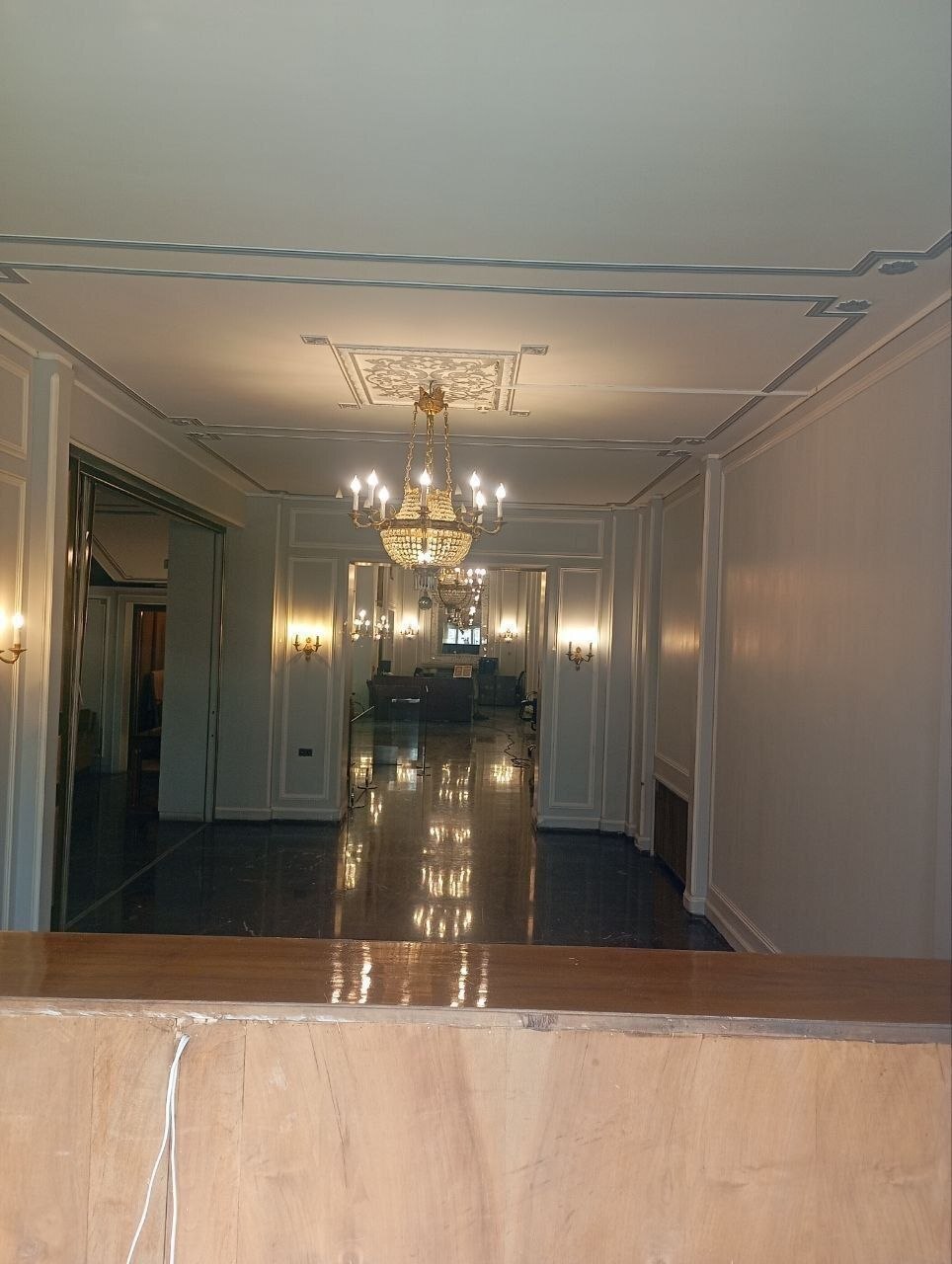 کاخ نیاوران تخلیه شد؟