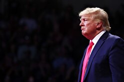 ببینید| طعنه طنزپرداز آمریکایی به ترامپ: ناو می‌بریم تا ایران همان توافقی را امضا کند که پاره‌اش کردی!