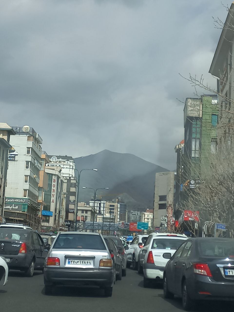 فوری | جنگ شروع شد | وزیر دفاع اسرائیل: حمله‌ای پیش‌دستانه را شروع کردیم | انفجارهای مهیب در تهران و چند شهر دیگر