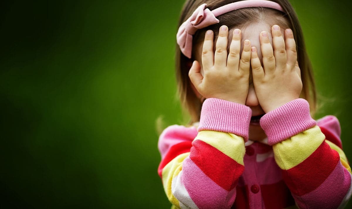 اینفوگرافیک| ۷ راه برای جلوگیری از انتقال اضطراب به بچه‌ها در زمان جنگ