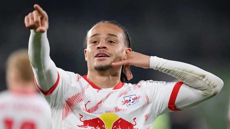 ژاوی سیمونز کیست؟ | ستاره فوتبال هلند در رویای بازگشت به بارسا