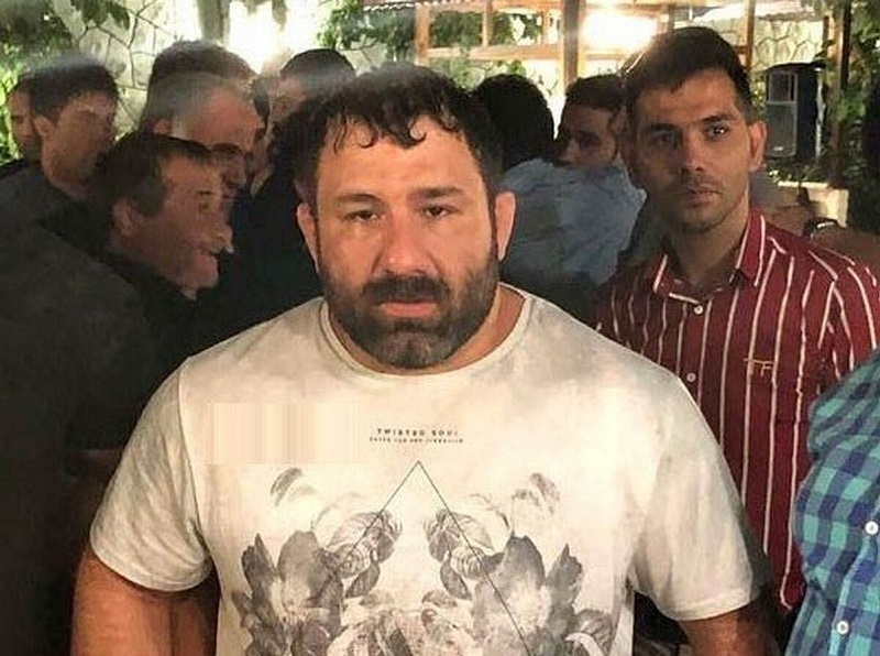 «هانی کرده» با شلیک پلیس در یکی از قهوه‌های خانه تهران زمین گیر شد