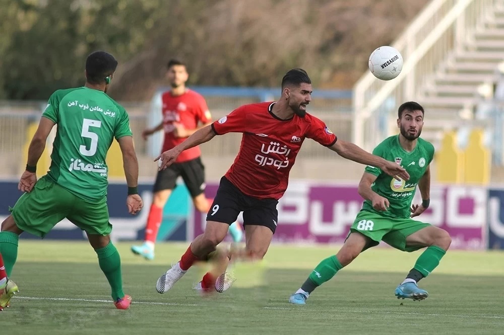 ذوب‌آهن تراکتور