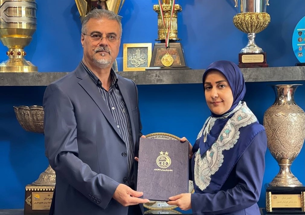 سخنگوی استقلال