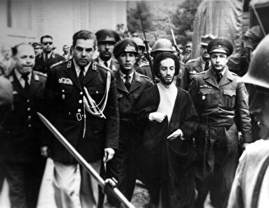 سید مجتبی نواب صفوی؛ از تقابل با مرجعیت محافظه‌کار تا اعدام در قصر