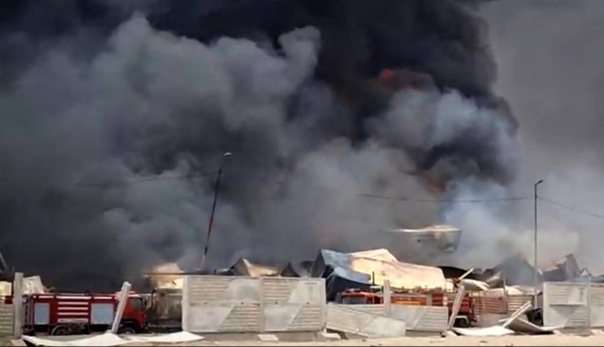 ببینید| آتش‌سوزی دوباره در بندر شهید رجایی