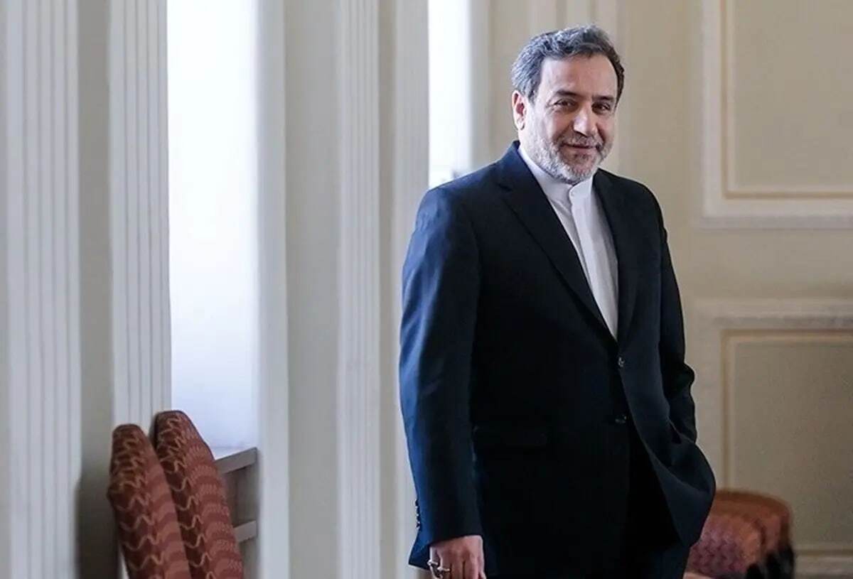 ببینید| دیدار عراقچی با «شهباز شریف» نخست‌وزیر پاکستان