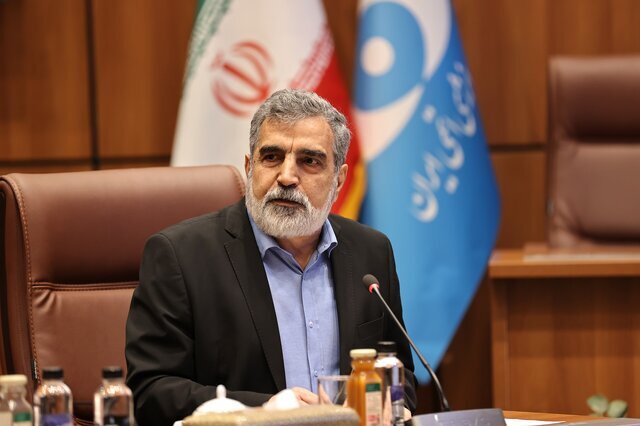 پاسخ کمالوندی به اظهارات تازه ترامپ | فناوری هستهای حق ایران است پاسخ کمالوندی به اظهارات تازه ترامپ | فناوری هستهای حق ایران است