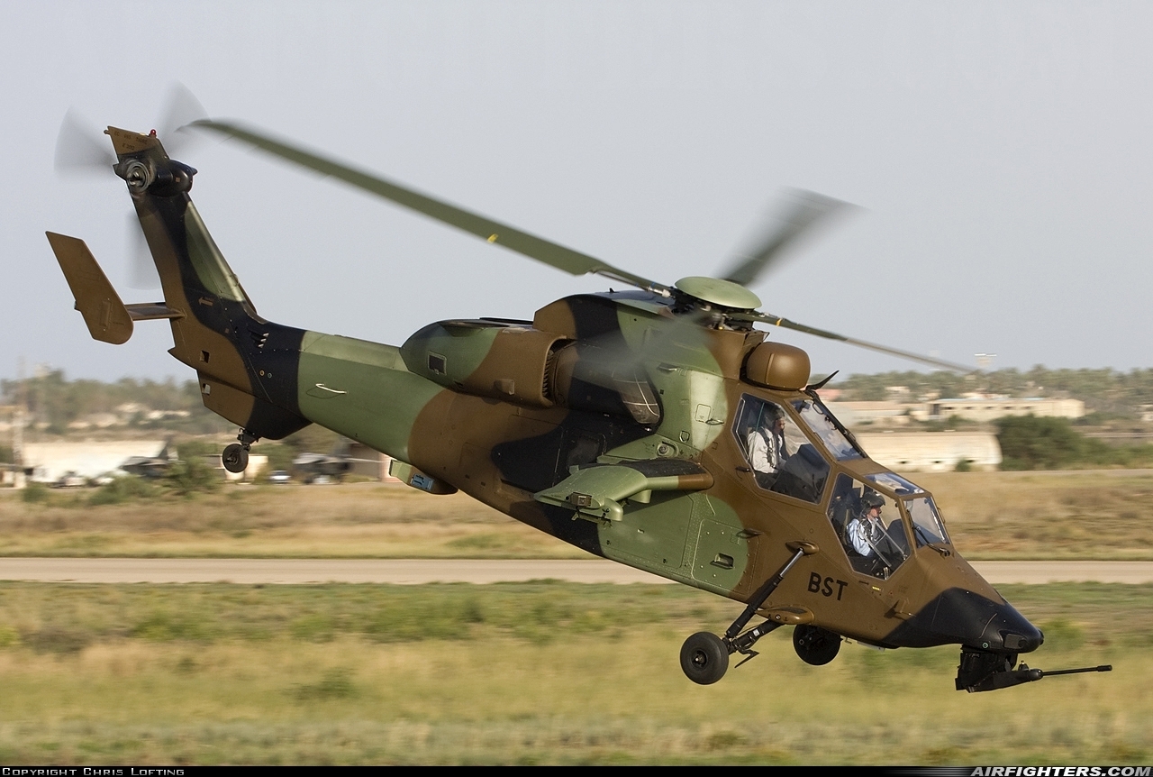 هلیکوپتر رزمی چند منظوره Tiger هلیکوپتر رزمی چند منظوره Tiger