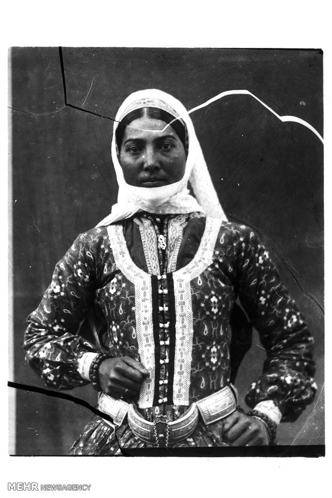 عکس‌های تاریخی کمتر دیده شده از مردم تهران و اصفهان +تصاویر