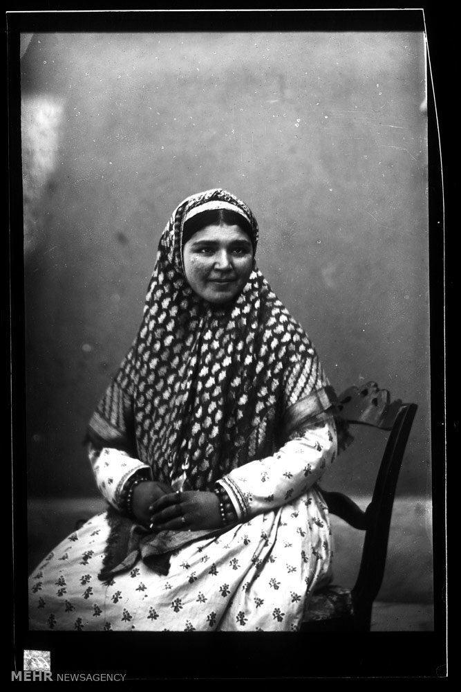 عکس‌های تاریخی کمتر دیده شده از مردم تهران و اصفهان +تصاویر