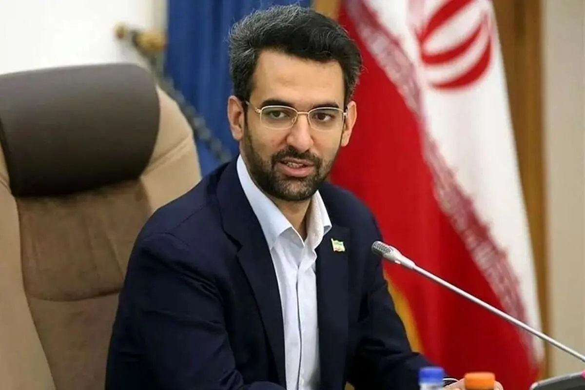 توئیت جنجالی کار دست آذری جهرمی داد