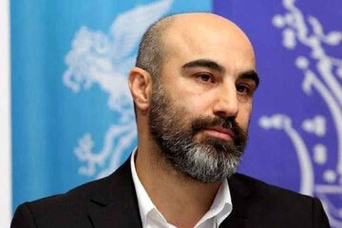 ببینید| اشک‌های محسن تنابنده در پشت صحنه سریال پایتخت