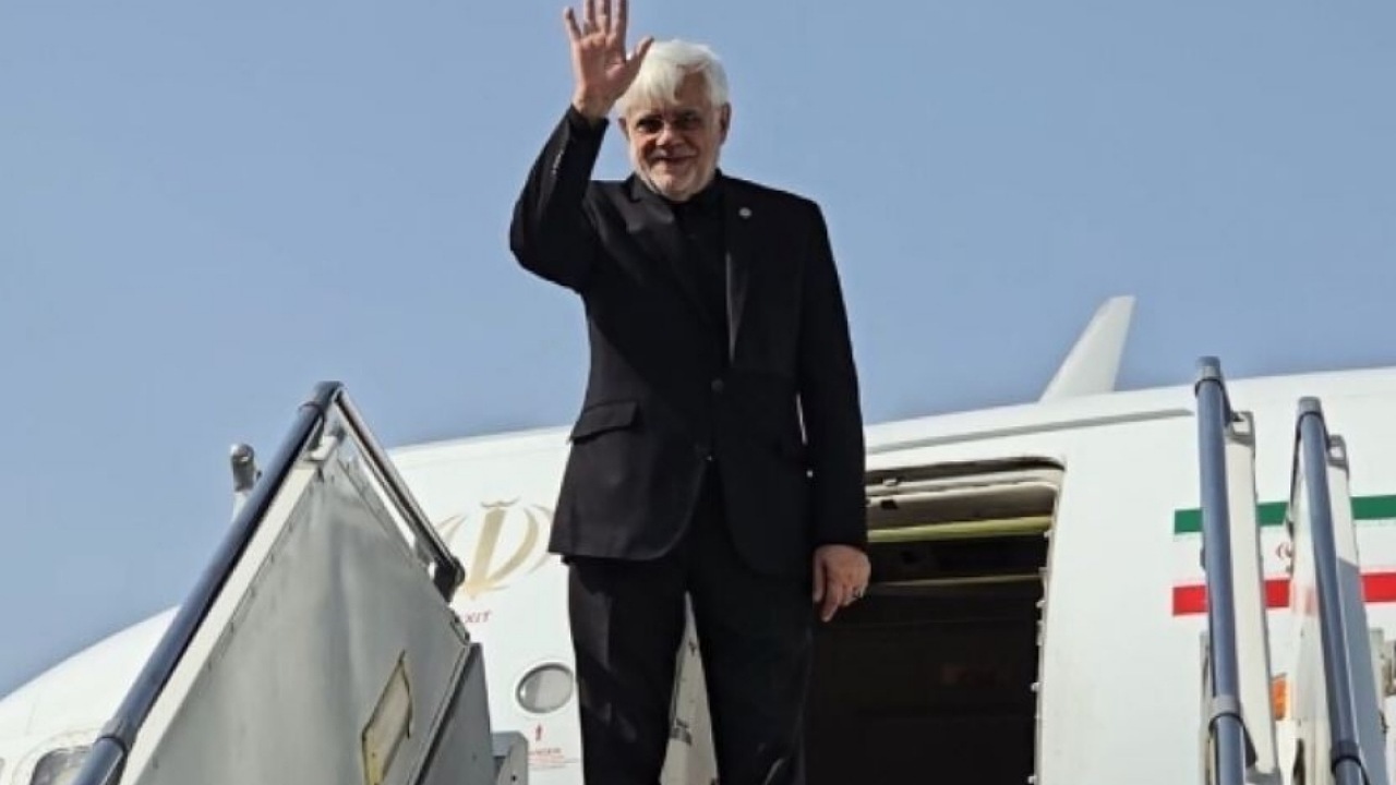 سفر معاون اول رئیس‌جمهور به تبریز آغاز شد