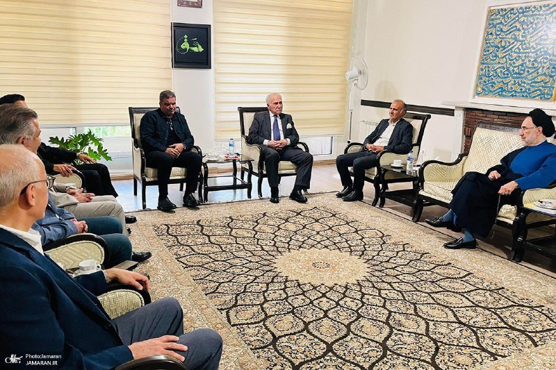 دیدار جمعی از پیشکسوتان پرسپولیس و تیم ملی با سید محمد خاتمی +تصاویر