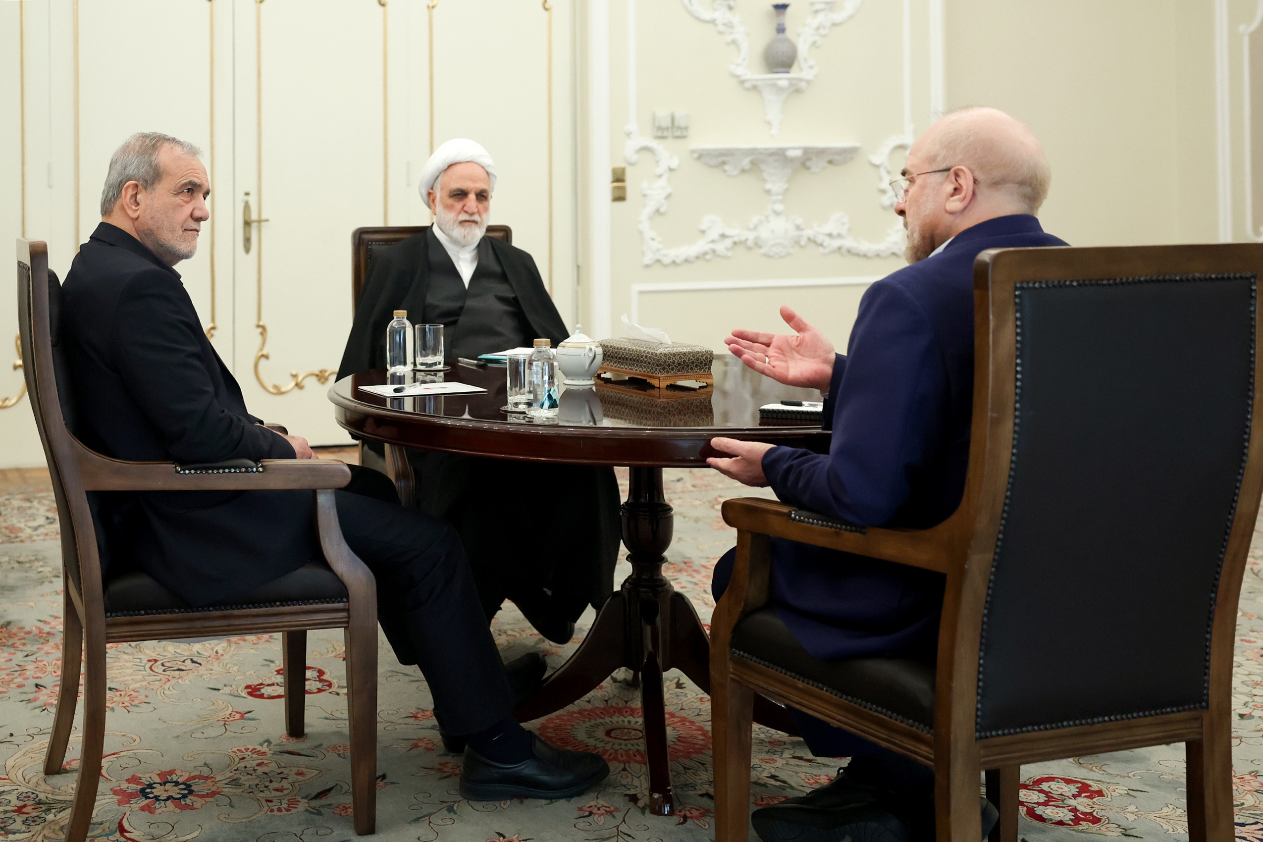 جلسه سران قوا