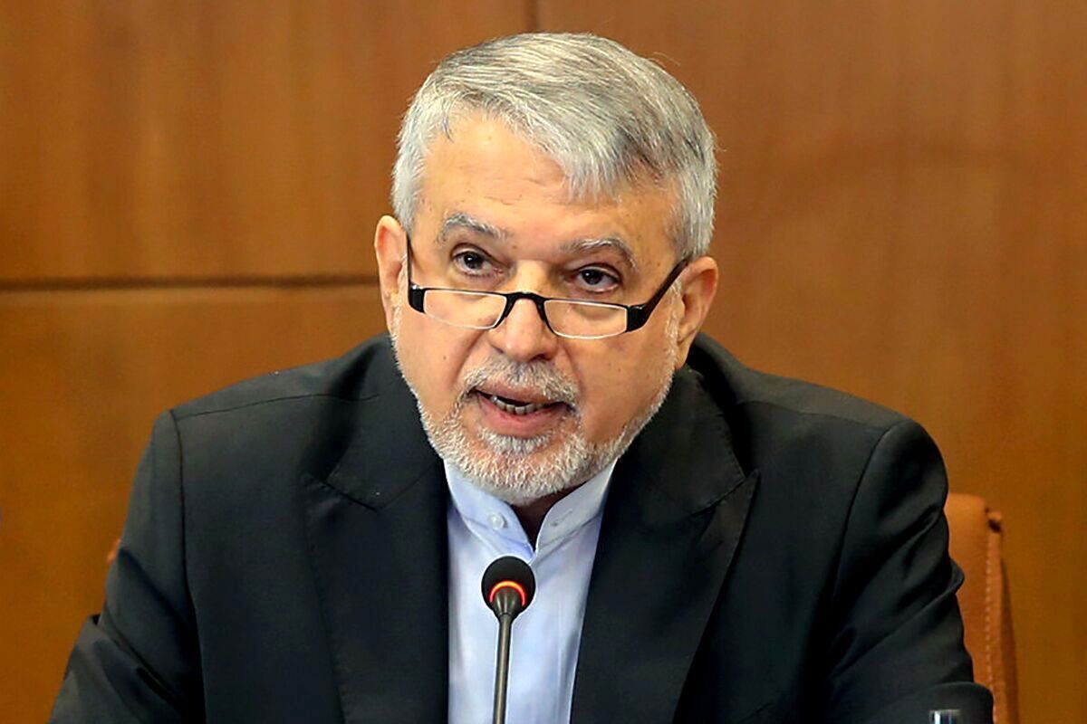 صالحی امیری به مراسم تحلیف پاپ جدید می رود صالحی امیری به مراسم تحلیف پاپ جدید می رود