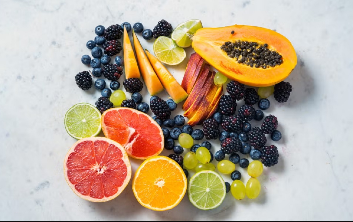 آیا با بیماری کبد چرب غیرالکلی میتوان میوه خورد؟ میوه برای بیماری کبد چرب غیرالکلی