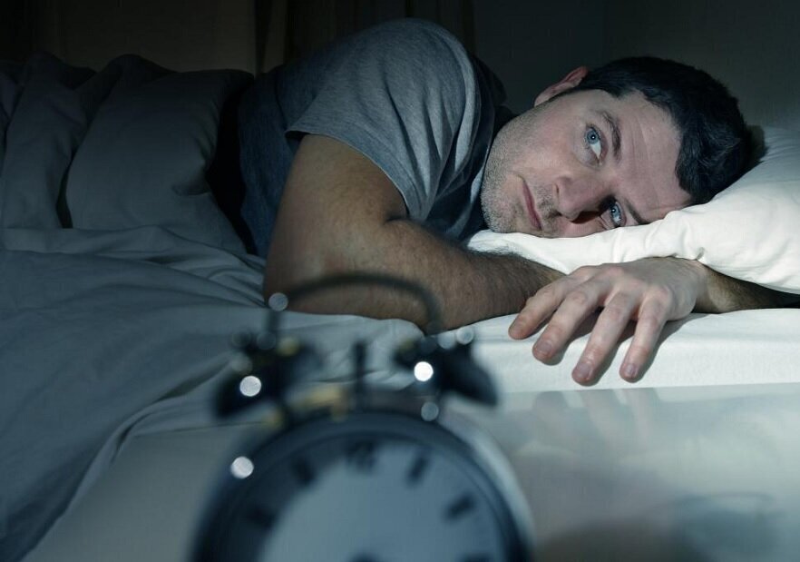 کم خوابی چه مضراتی دارد؟ کم خوابی چه مضراتی دارد؟