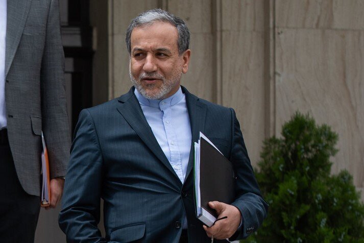 توئیت شبانه عراقچی و اعلام موضع به آمریکا !