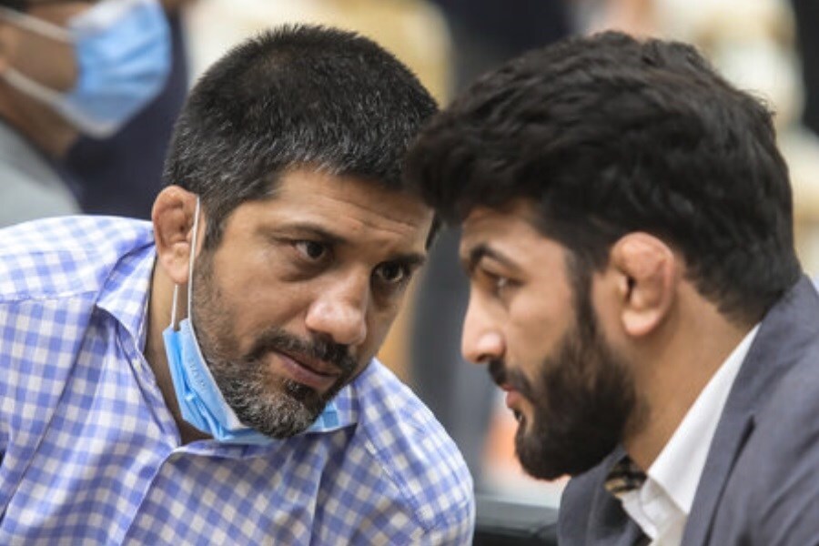 علیرضا دبیر و حسن یزدانی