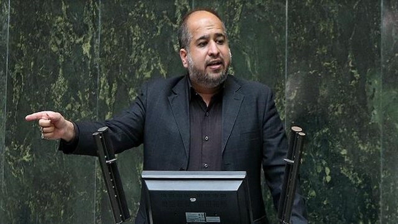 انتقاد تند خضریان از پزشکیان: بابک زنجانی از زیر چوبه دار چطور شد پیمانکار وزارت راه؟