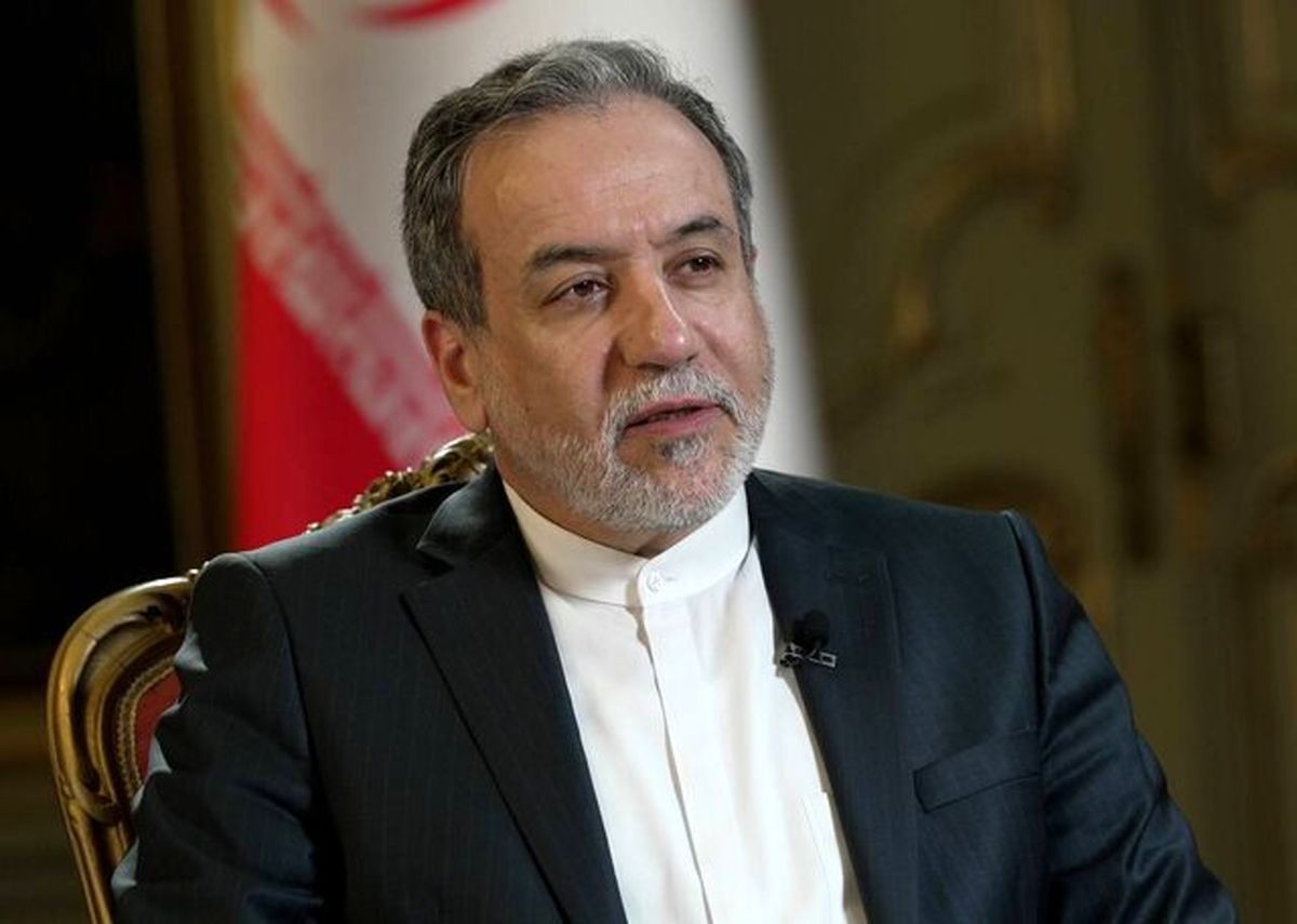 رایزنی عراقچی و وزیر خارجه عمان