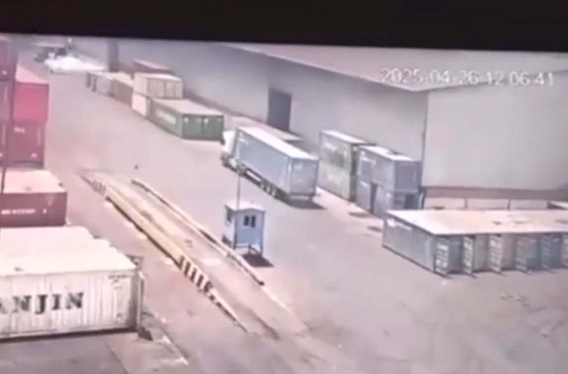 انفجار بندر شهید رجایی