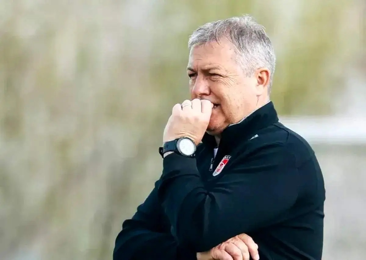 مذاکره استقلال با دراگان اسکوچیچ