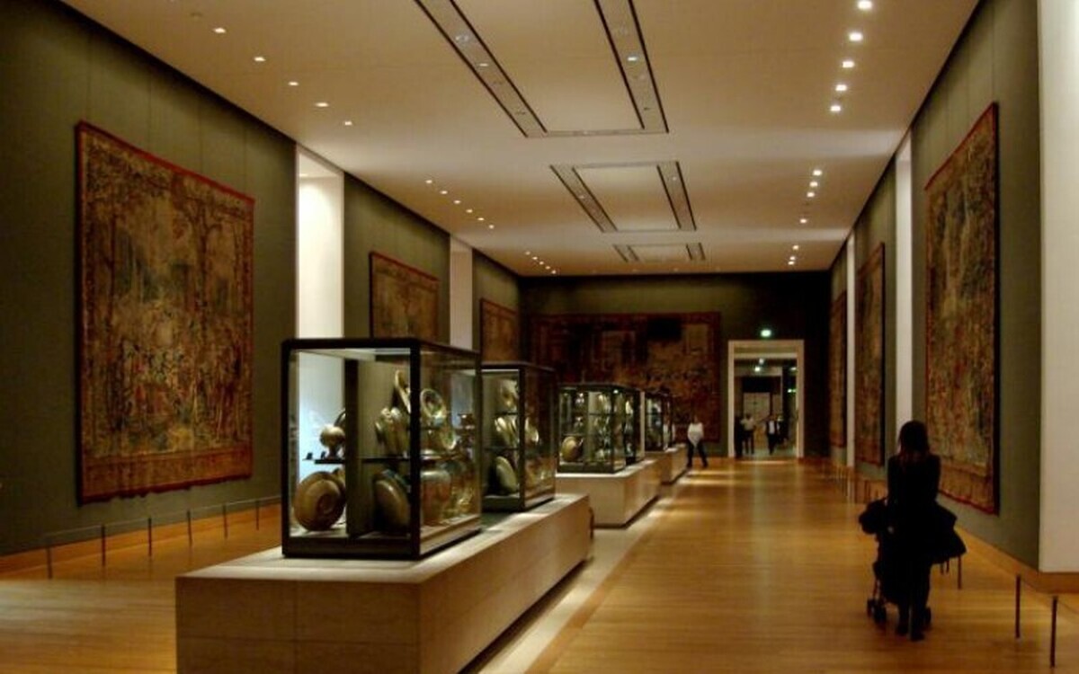 موزه‌ها ۱۴ خرداد تعطیل شدند