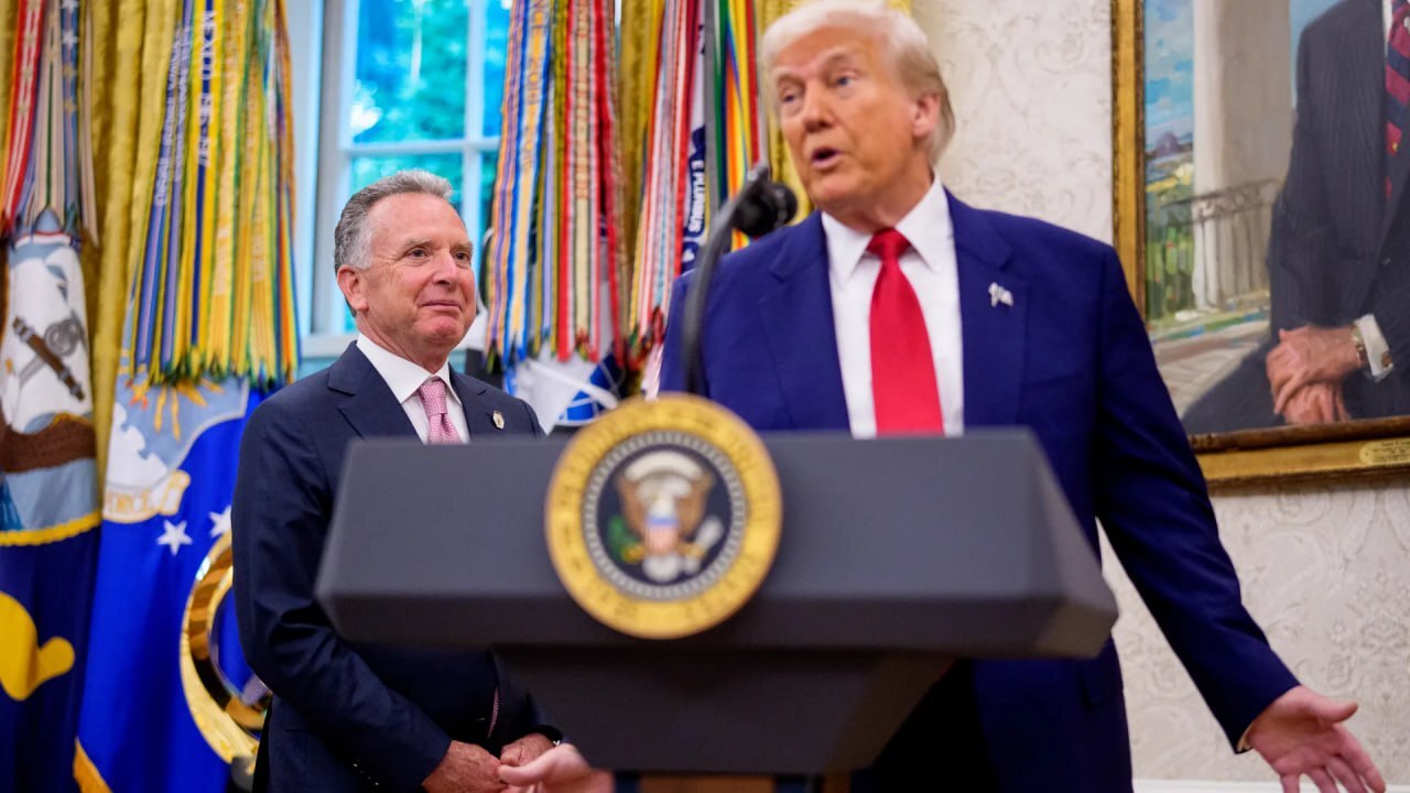 اکسیوس: پیشنهاد توافق هستهای آمریکا به ایران اجازه غنیسازی اورانیوم را میدهد و شامل برچیدن کامل تأسیسات هستهای نمیشود اکسیوس: پیشنهاد توافق هستهای آمریکا به ایران اجازه غنیسازی اورانیوم را میدهد و شامل برچیدن کامل تأسیسات هستهای نمیشود