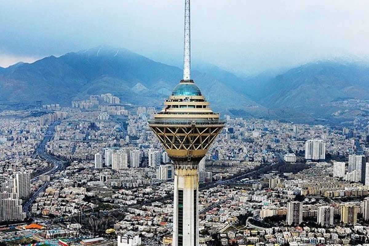 هشدار نارنجی در تهران؛ طوفان و کاهش دما در راه است برج میلاد