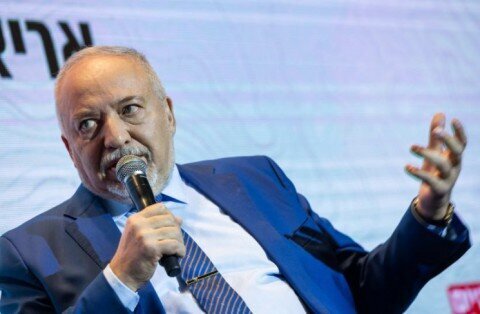 جنجال تازه لیبرمن درباره ارتباط نتانیاهو با داعش!