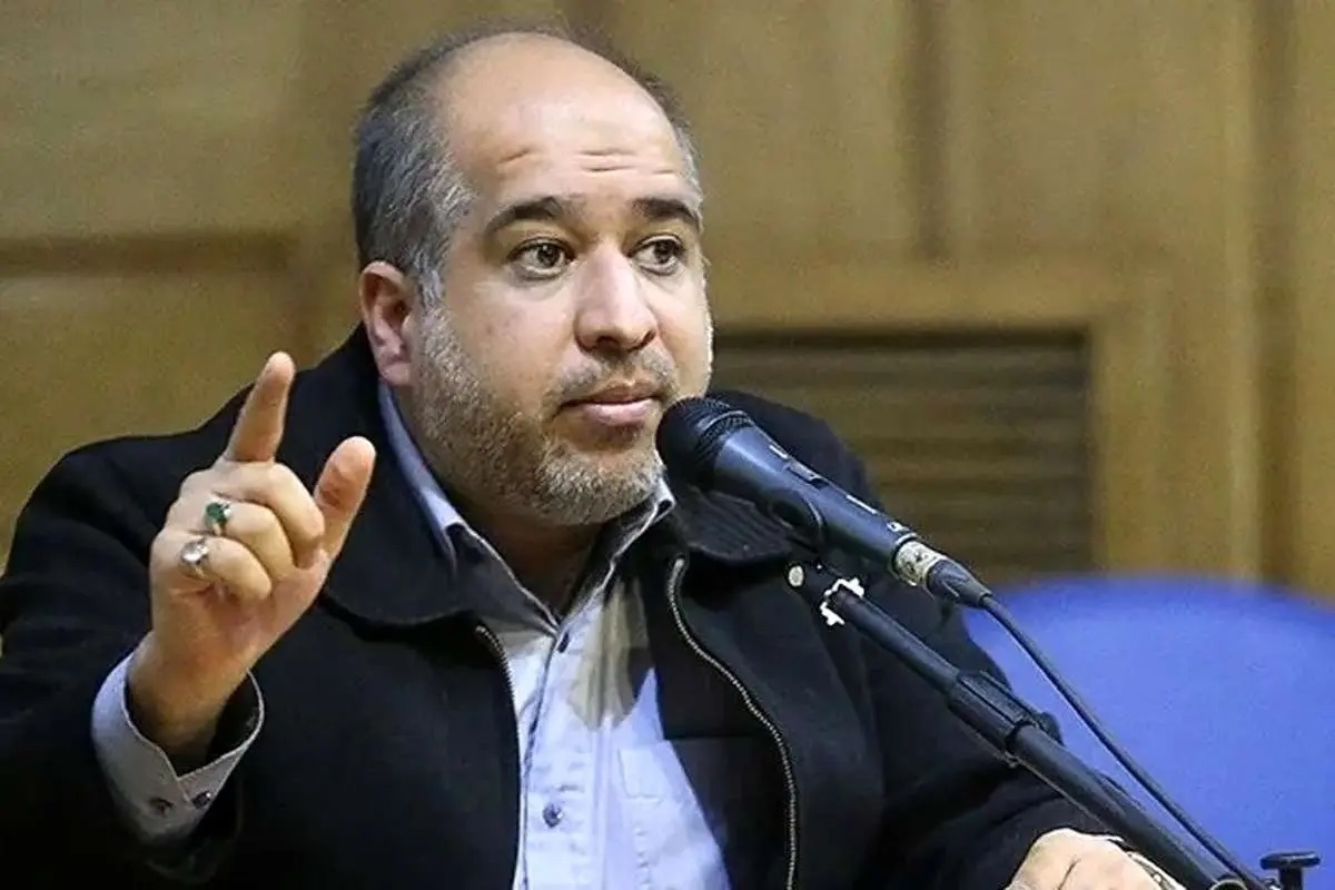 خضریان: اگر عزم اصلاح در فدراسیون فوتبال باشد با تمام قوا کمک می‌کنیم