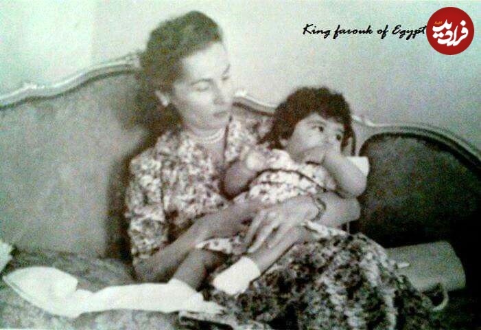 مهناز زاهدی در آغوش مادربزرگ اش فوزیه؛ سال ۱۳۴۰ +عکس