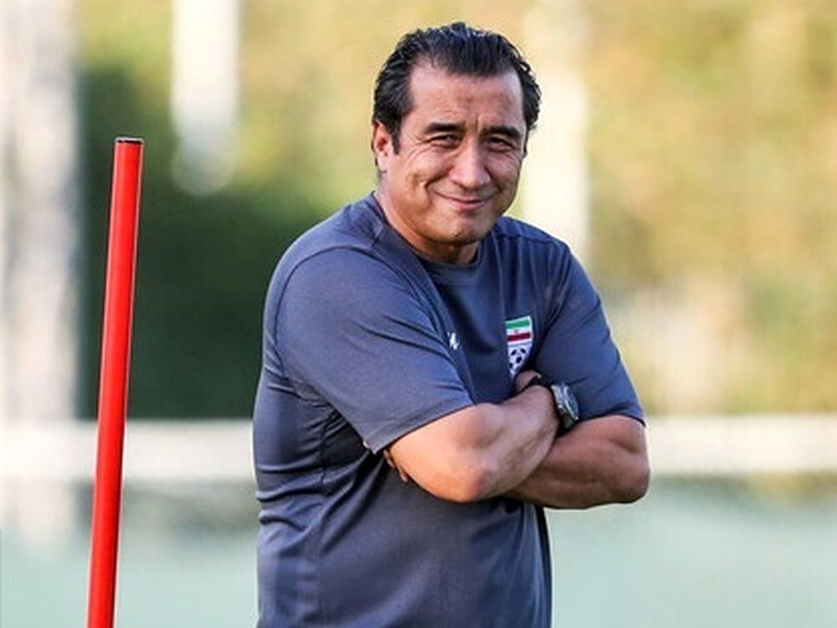  خداداد عزیزی: چیزهایی در فوتبال ما آمده برای باطل کردن سحر آمده مثلا ادرار شغال نابالغ ماده