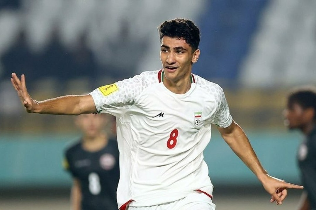 پدیده تیم ملی در آستانه آبیپوش شدن امیر محمد رزاقی نیا