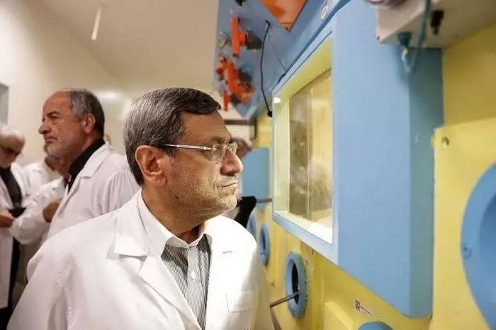 بازدید اعضای کمیسیون امنیت ملی مجلس از راکتور تحقیقاتی تهران بازدید اعضای کمیسیون امنیت ملی مجلس از راکتور تحقیقاتی تهران