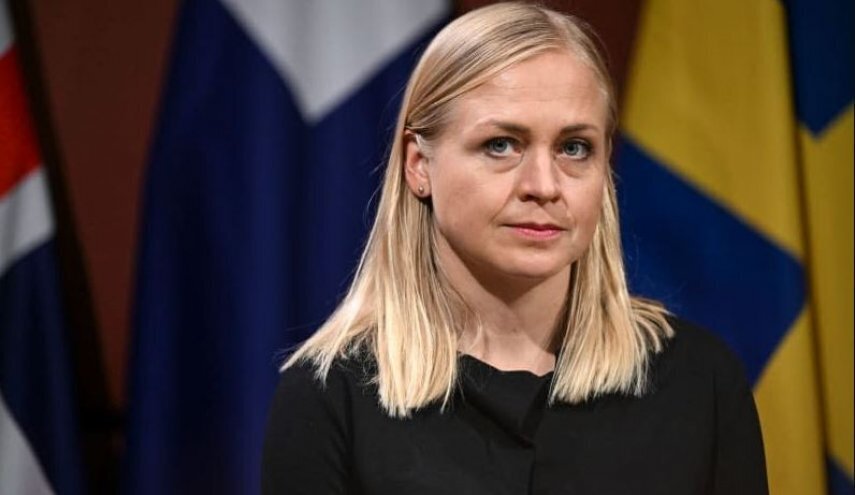 الینا والتونن