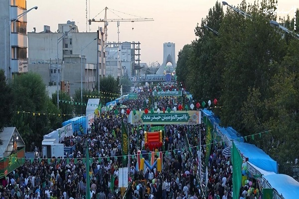 جزئیات محدودیتهای ترافیکی مهمونی ده کیلومتری غدیر از میدان امام حسین (ع) تا میدان آزادی جزئیات محدودیتهای ترافیکی مهمونی ده کیلومتری غدیر از میدان امام حسین (ع) تا میدان آزادی