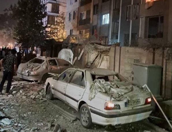 ۷۸ شهید و ۳۲۹ مجروح در پی حمله اسرائیل به تهران حمله اسرائیل