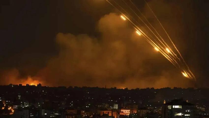 ببینید| لاشه موشک ایران در غرب اسرائیل