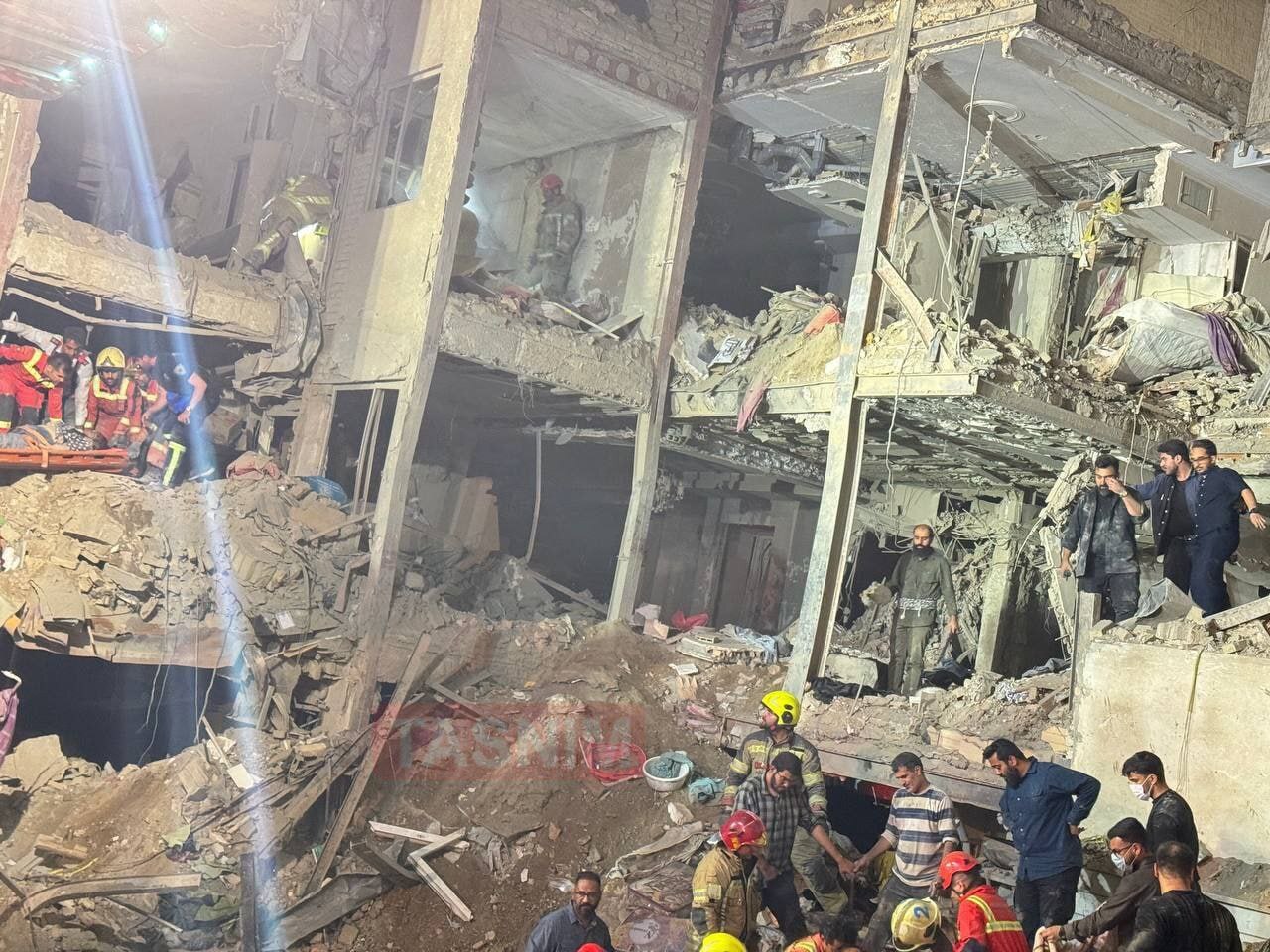 ببینید| وضعیت نارمک تهران بعد از حمله امشب